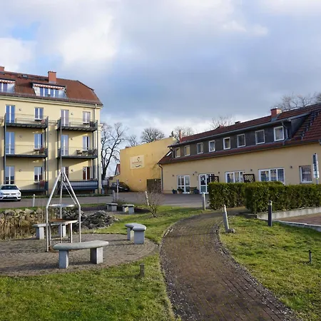 Einraumapartment Im Erdgeschoss Mit Seeblick Rheinsberg Zewnętrze zdjęcie
