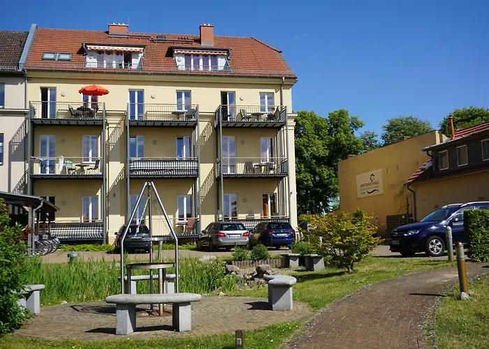 Einraumapartment Im Erdgeschoss Mit Seeblick